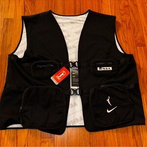WNBA utility vest
